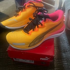Women’s Puma Velocity NITRO 2  running shoes